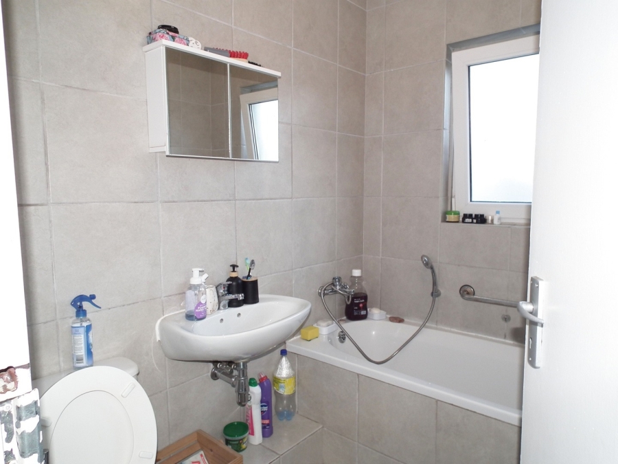 2 Bedroom Property for Sale in Amstelhof Western Cape